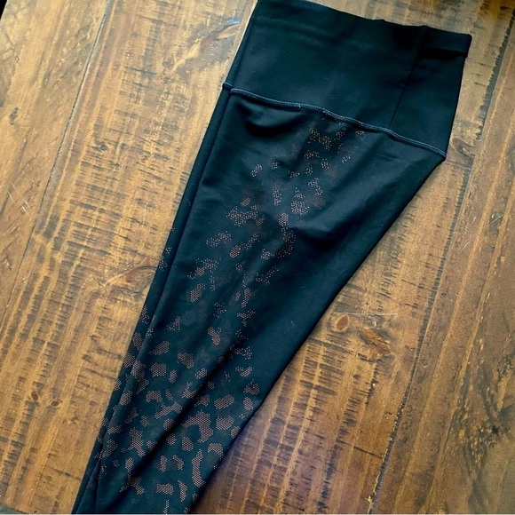 Lululemon 🍋 Mapped Out Copper Camo High Rise Tight 28” Black Leggings Size 8 - Picture 7 of 14
